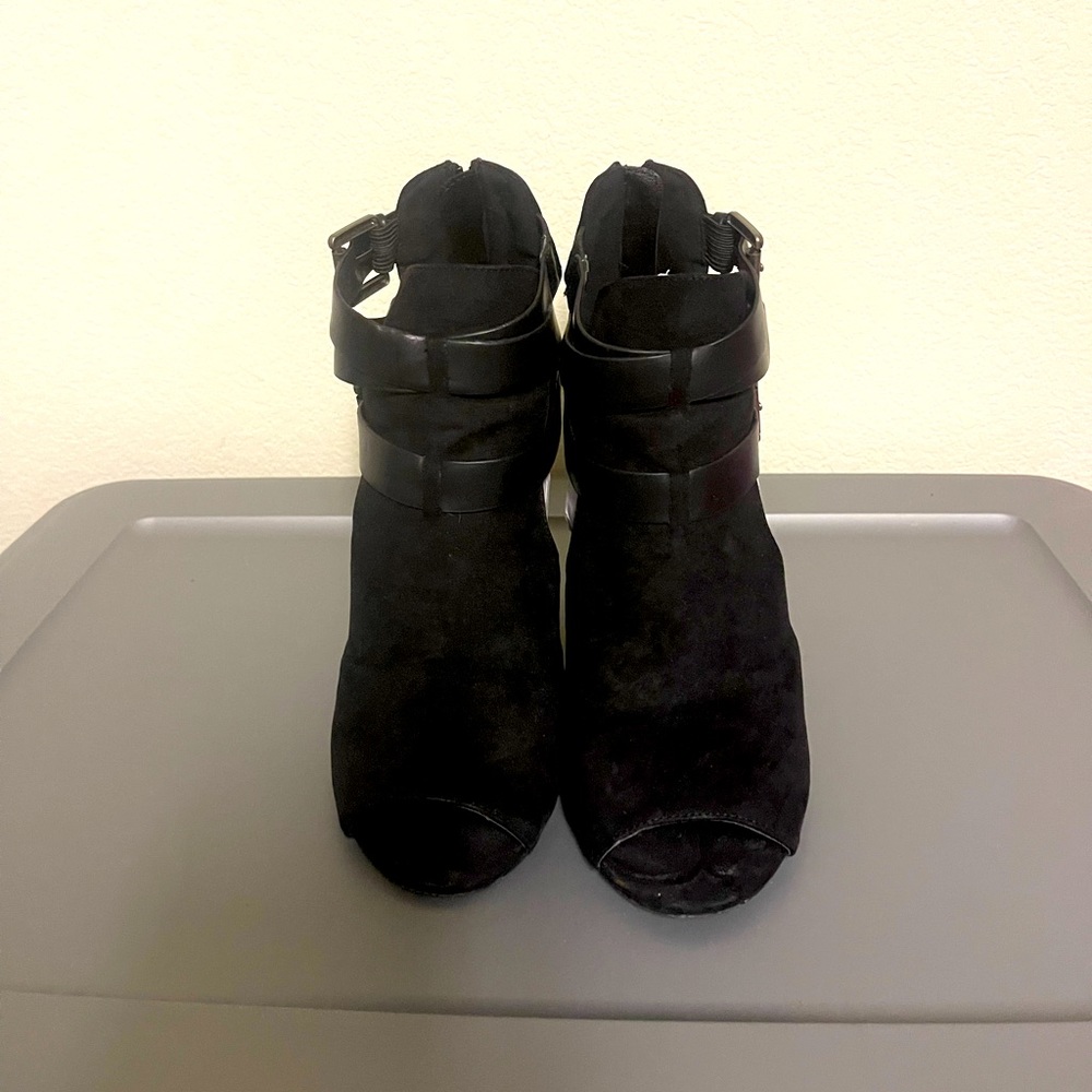Sandal bootie